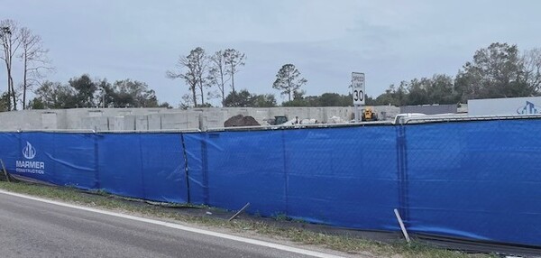 Hermosa Arcadia Construction Barrier.